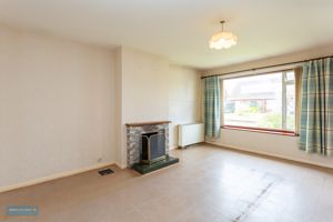 Sitting Room- click for photo gallery
